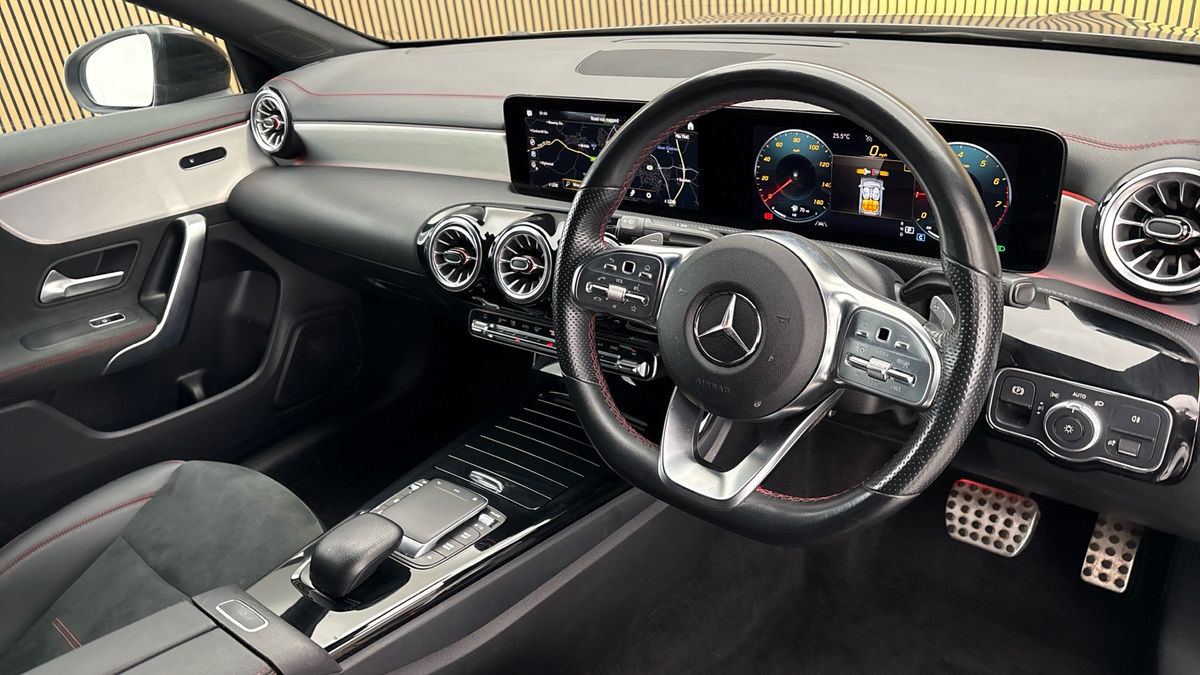 Mercedes-Benz CLA Image 5