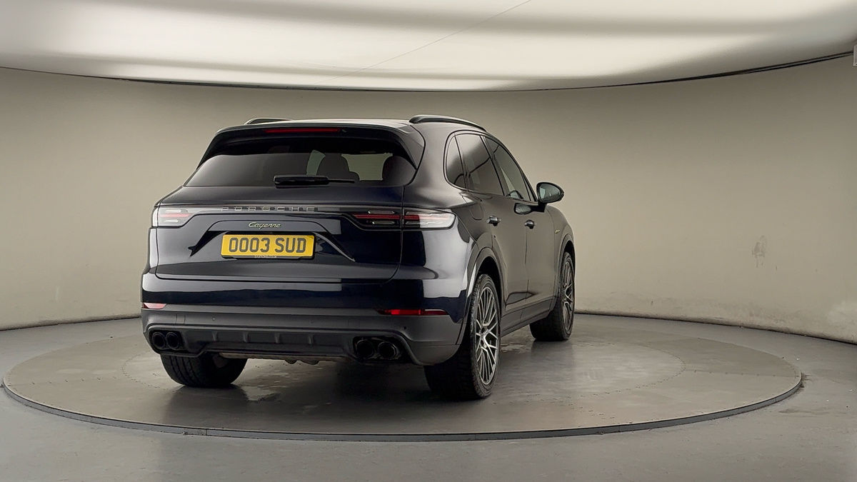 More views of Porsche Cayenne