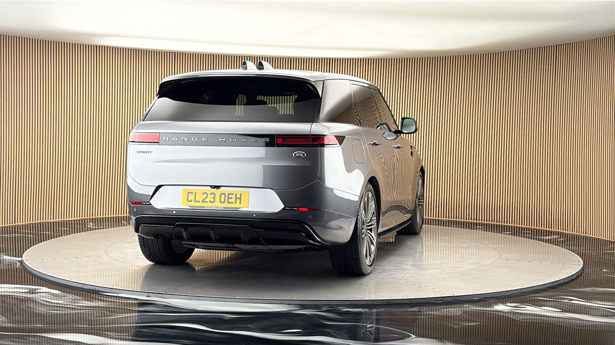 More views of Land Rover Range Rover Sport