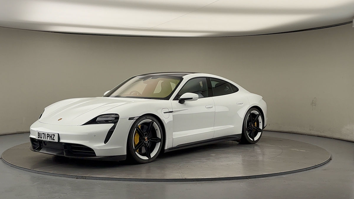 Porsche Taycan Image 21