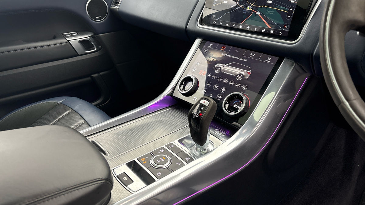 Land Rover Range Rover Sport Image 18