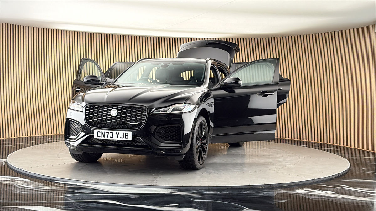 More views of Jaguar F-PACE