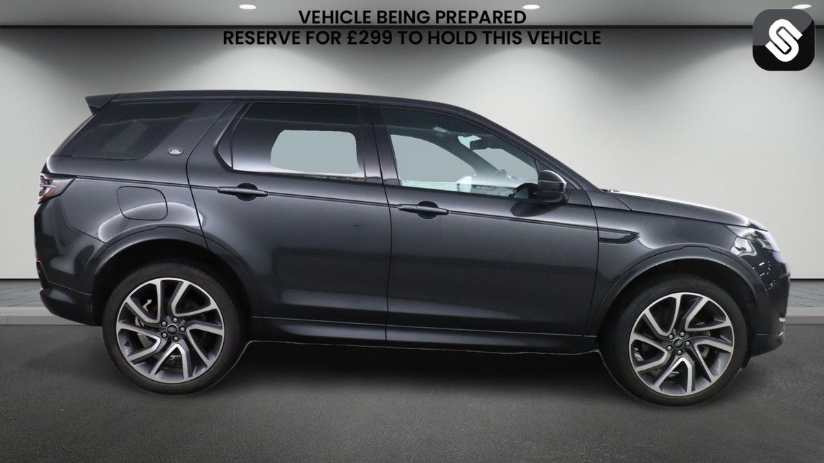 Land Rover Discovery Sport Image 5
