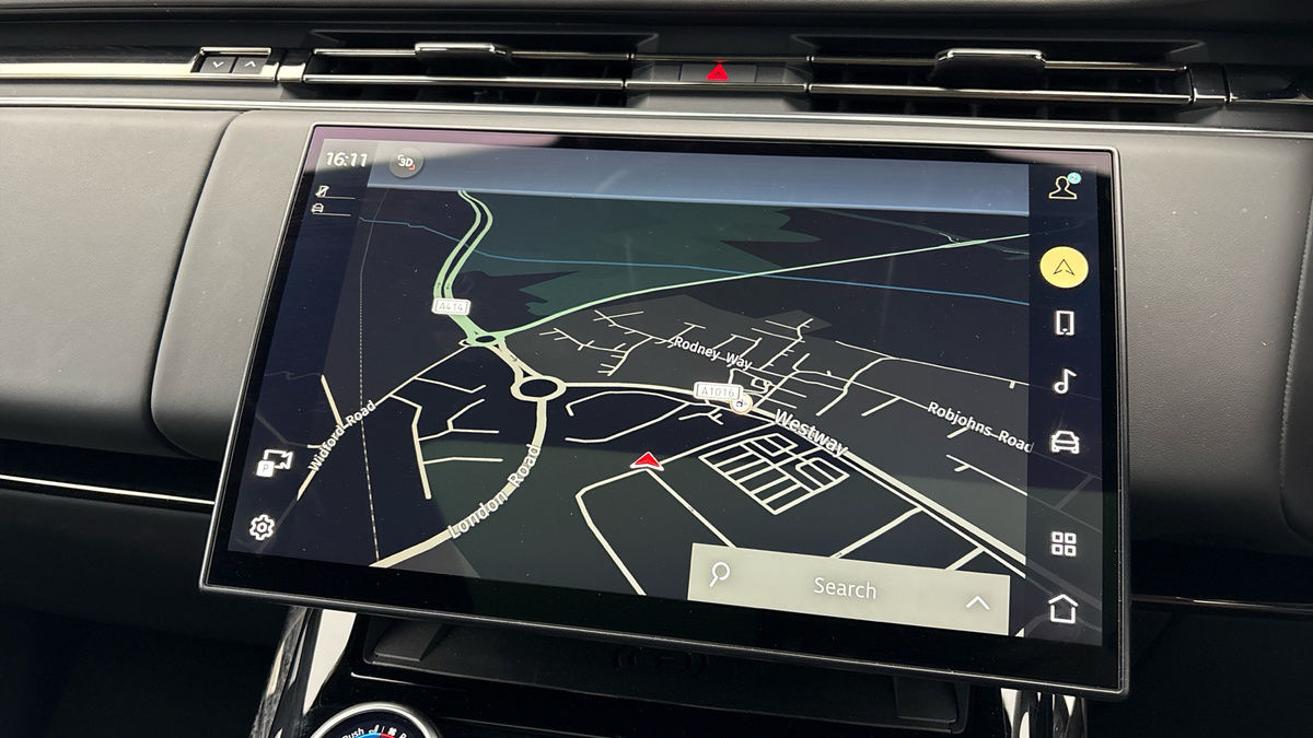 Land Rover Range Rover Sport Image 17