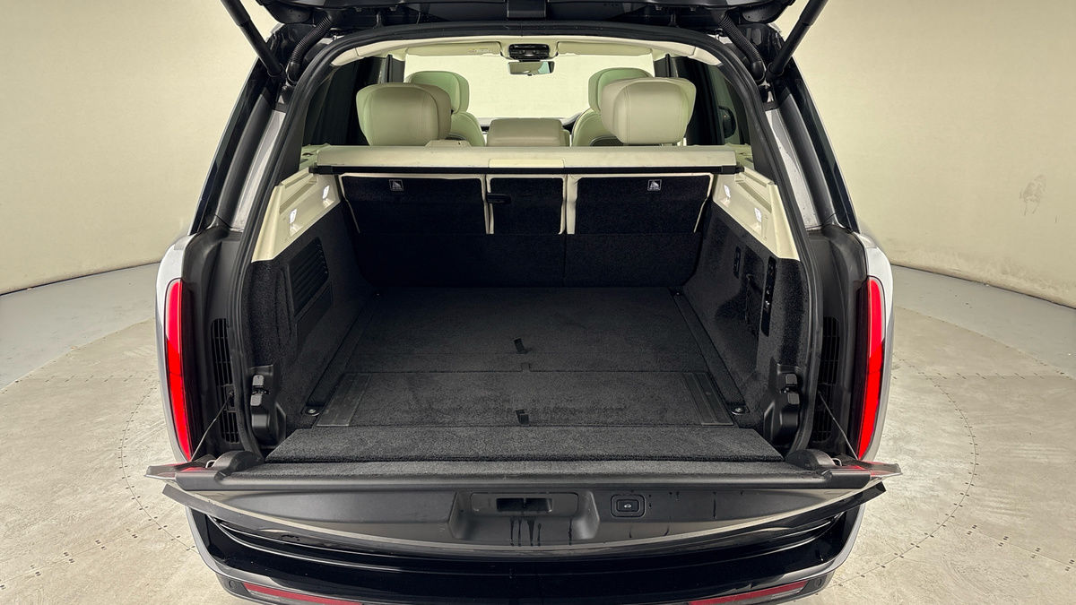 Land Rover Range Rover Image 11