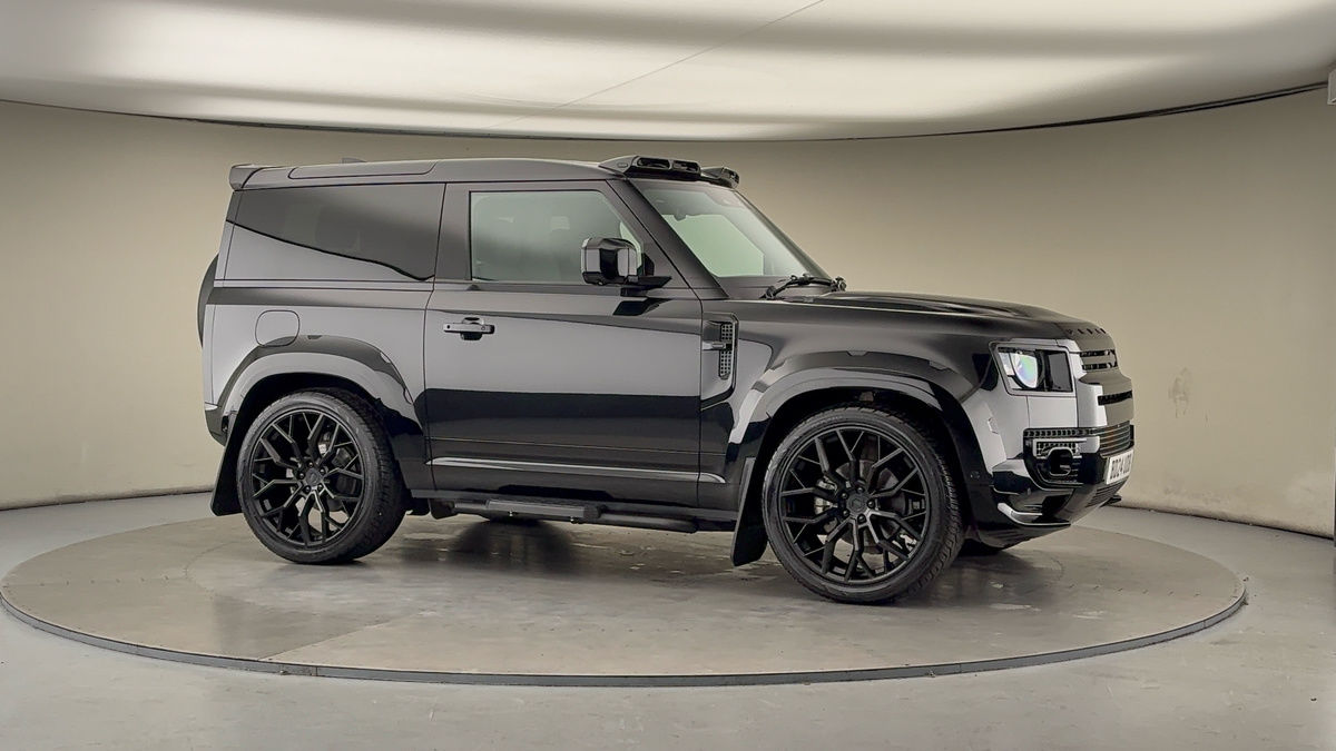 More views of Land Rover Defender 90