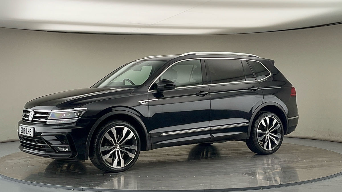 More views of Volkswagen Tiguan Allspace
