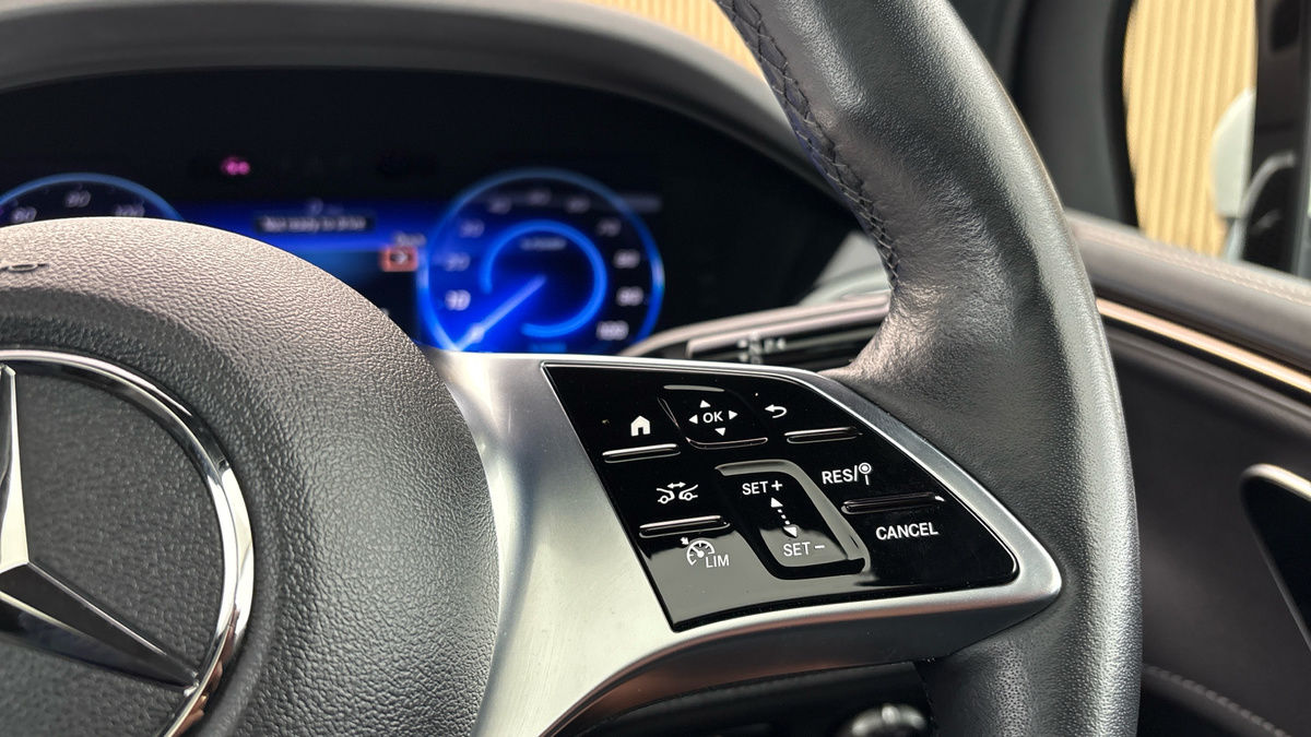 Mercedes-Benz EQE Image 14