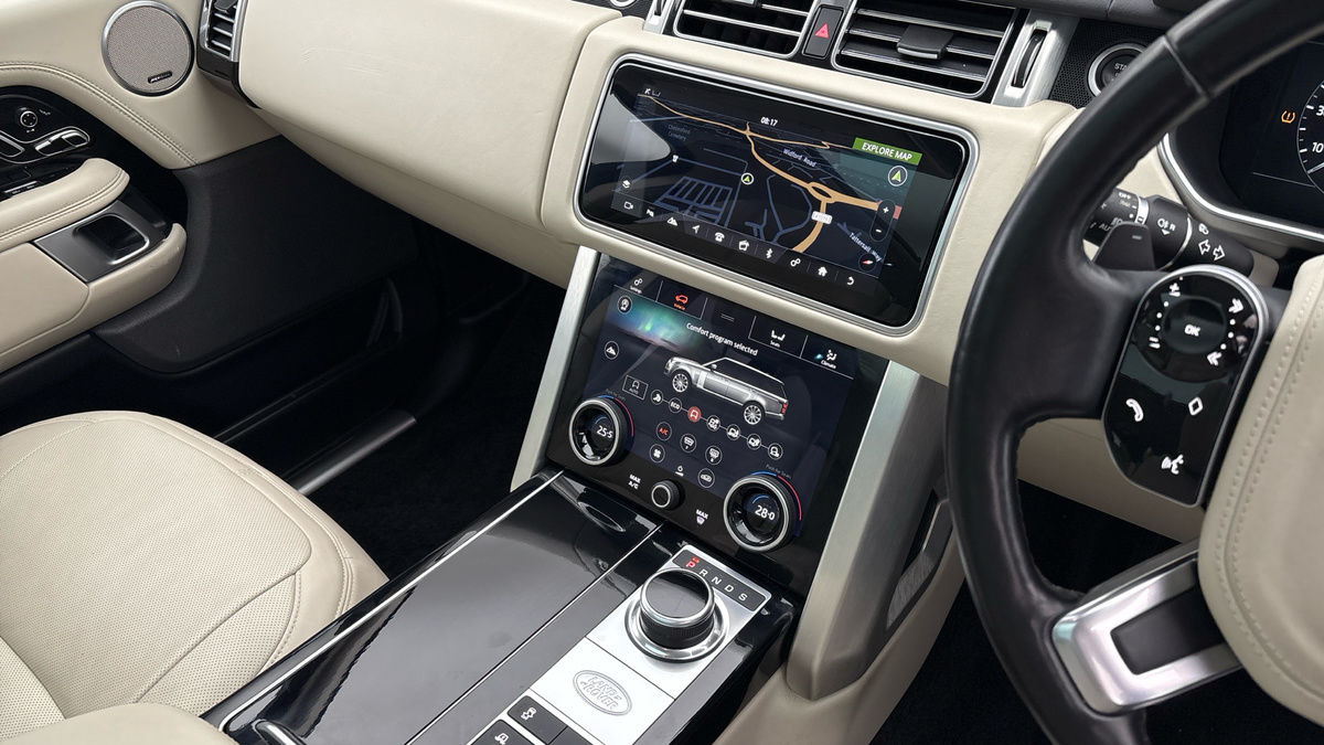 Land Rover Range Rover Image 18