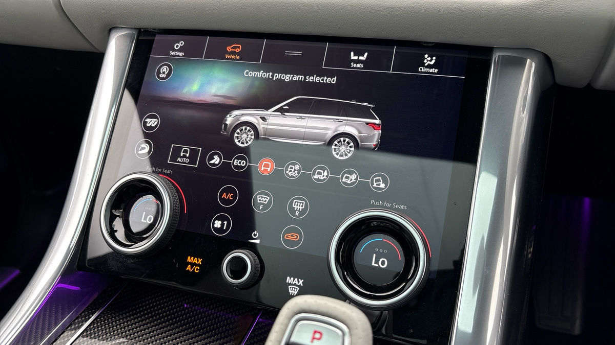 Land Rover Range Rover Sport Urban Image 25