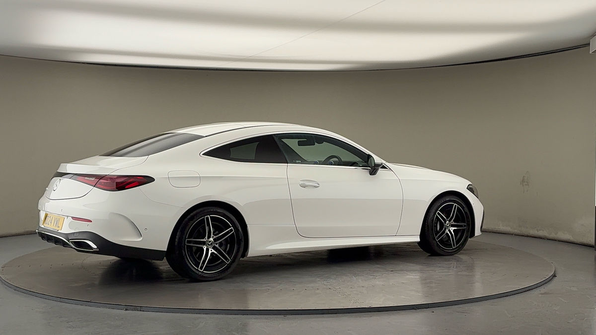 More views of Mercedes-Benz CLE