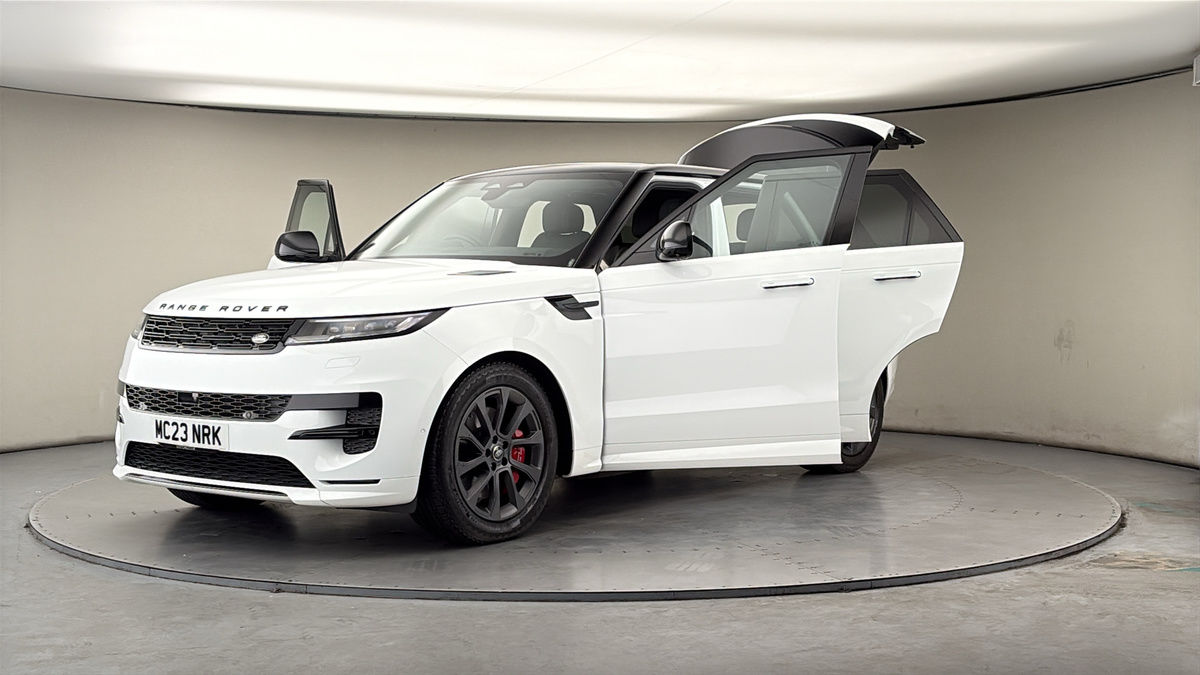 More views of Land Rover Range Rover Sport