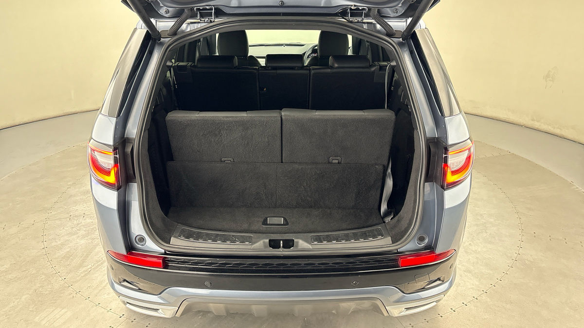 Land Rover Discovery Sport Image 11