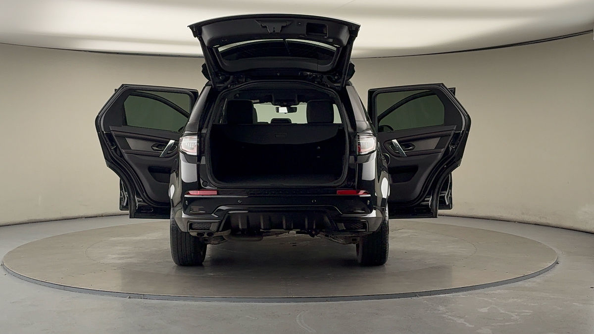 More views of Land Rover Discovery Sport