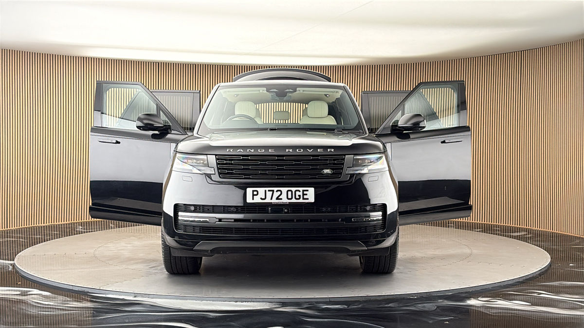 More views of Land Rover Range Rover