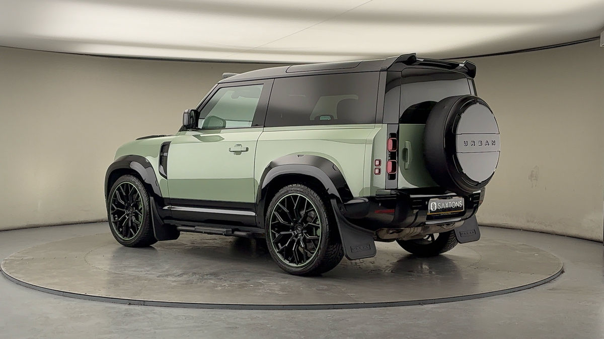 More views of Land Rover Defender 90