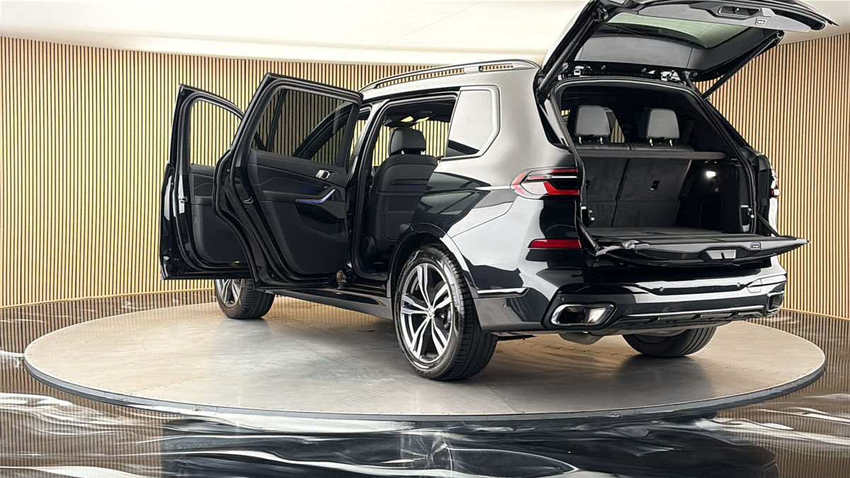 BMW X7 Image 23