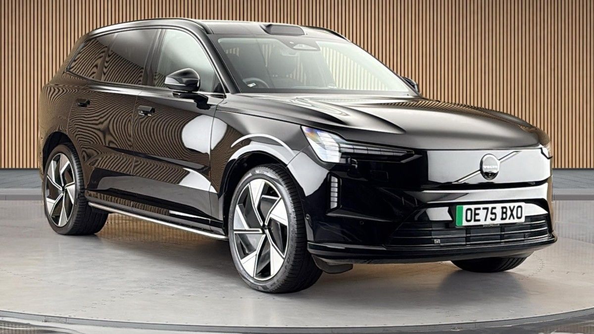 2025 Volvo EX90