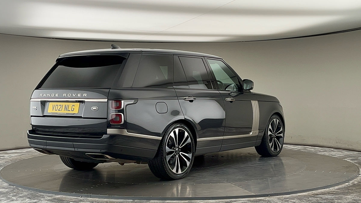 More views of Land Rover Range Rover
