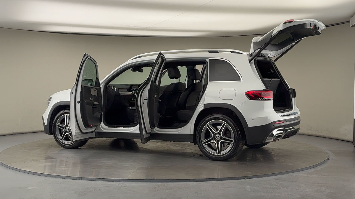 More views of Mercedes-Benz GLB