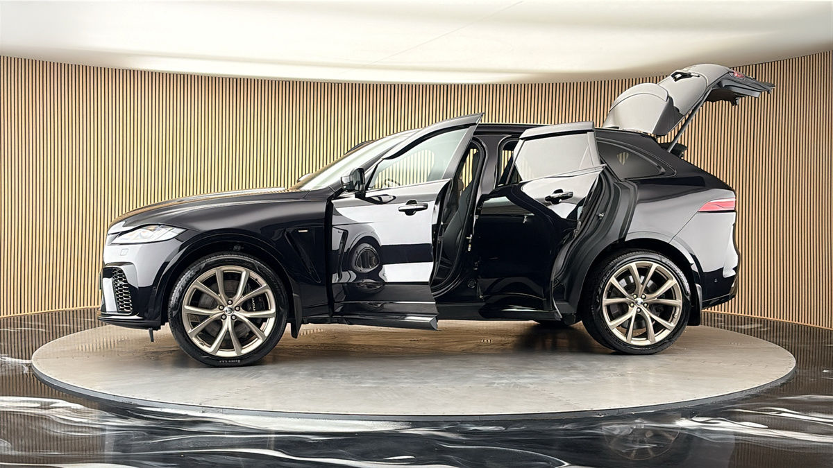 More views of Jaguar F-PACE