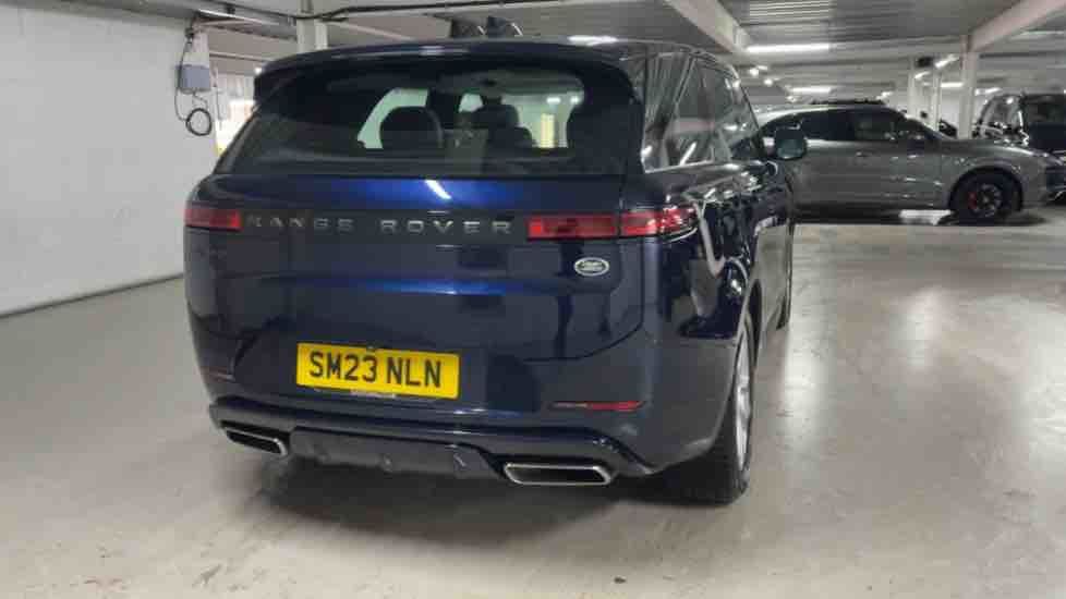 More views of Land Rover Range Rover Sport