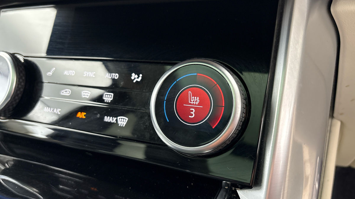 Land Rover Range Rover Image 26
