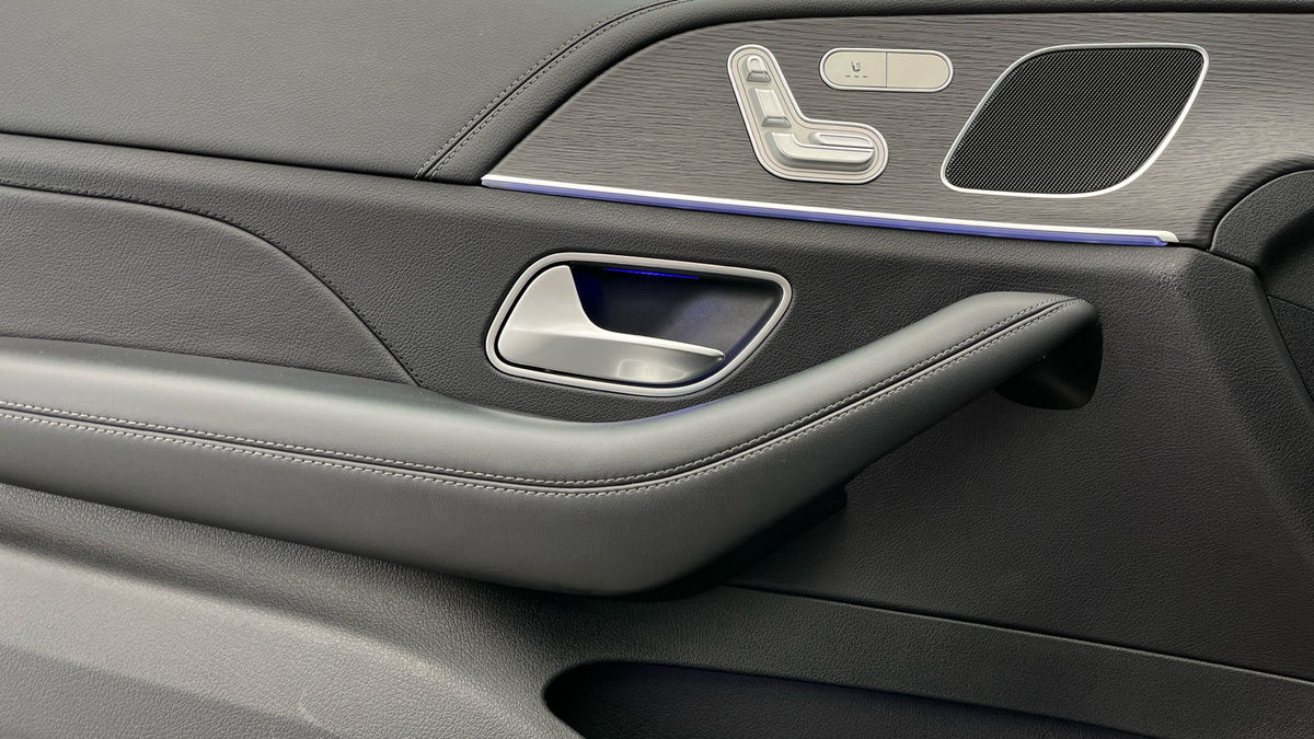 Mercedes-Benz GLE Image 19