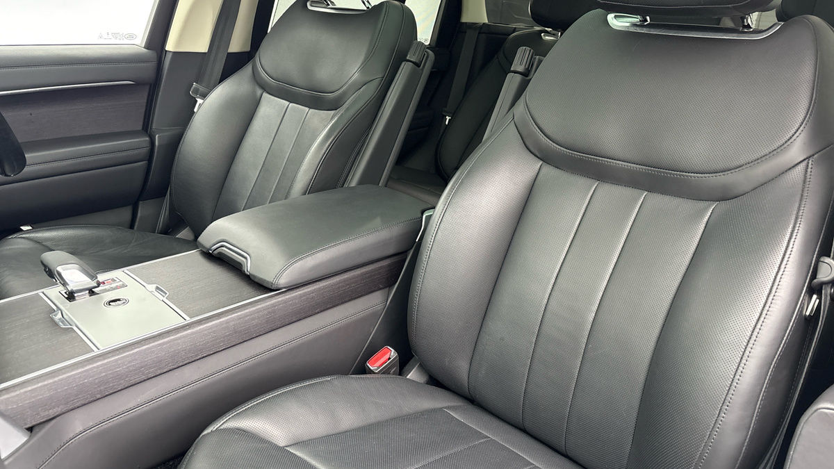 Land Rover Range Rover Image 7