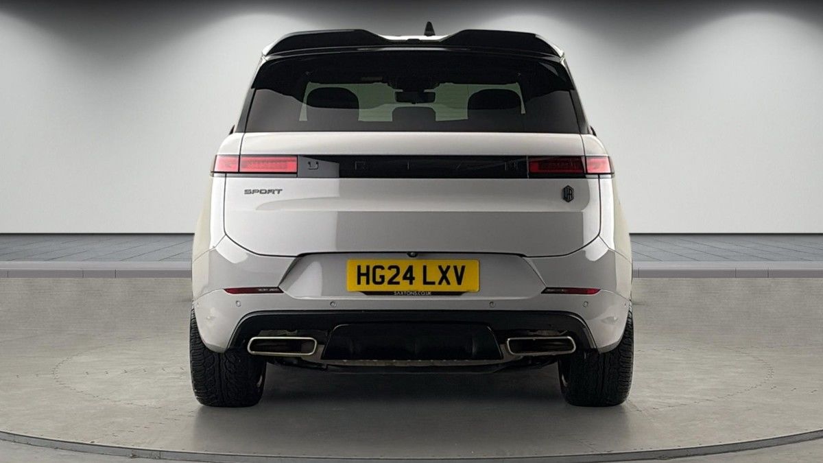 Land Rover Range Rover Sport Urban Image 4