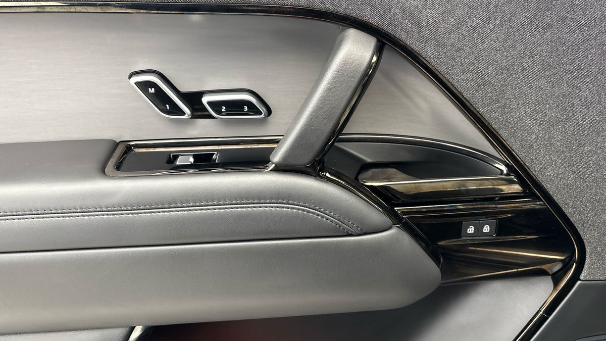 Land Rover Range Rover Sport Image 19