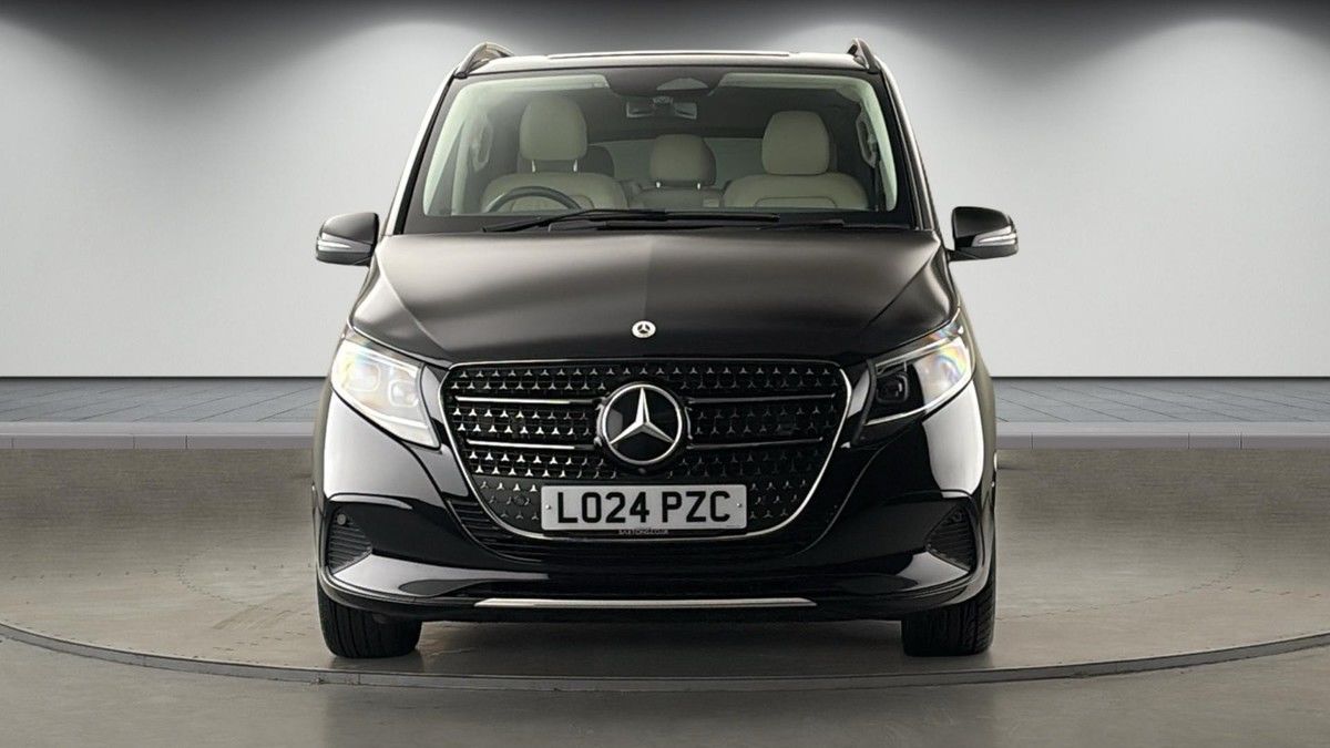 Mercedes-Benz V Class Image 3
