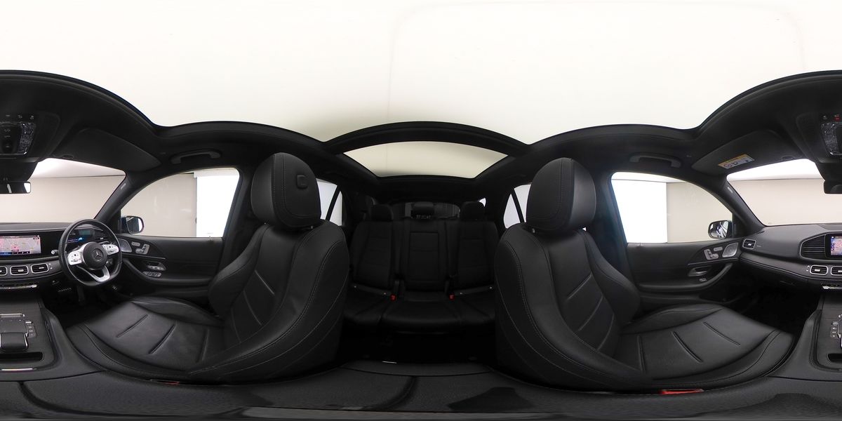 More views of Mercedes-Benz GLE