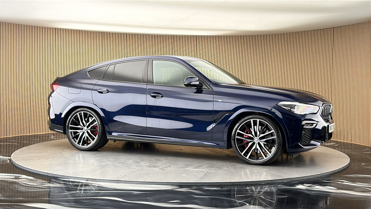 More views of BMW X6
