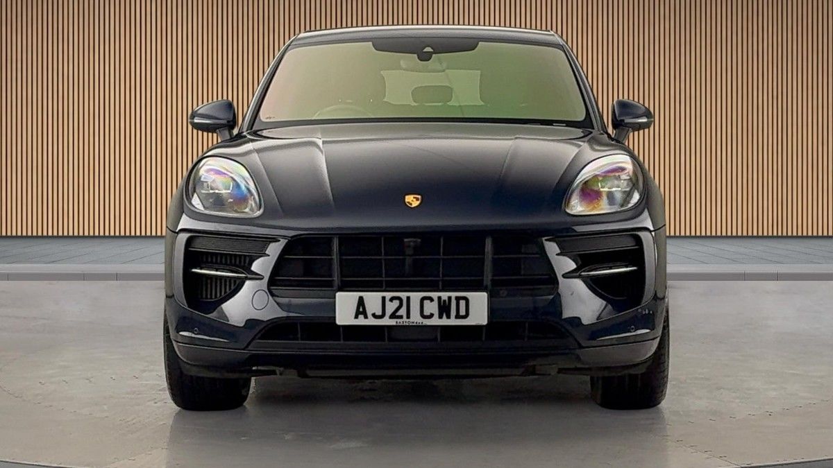 Porsche Macan Image 3