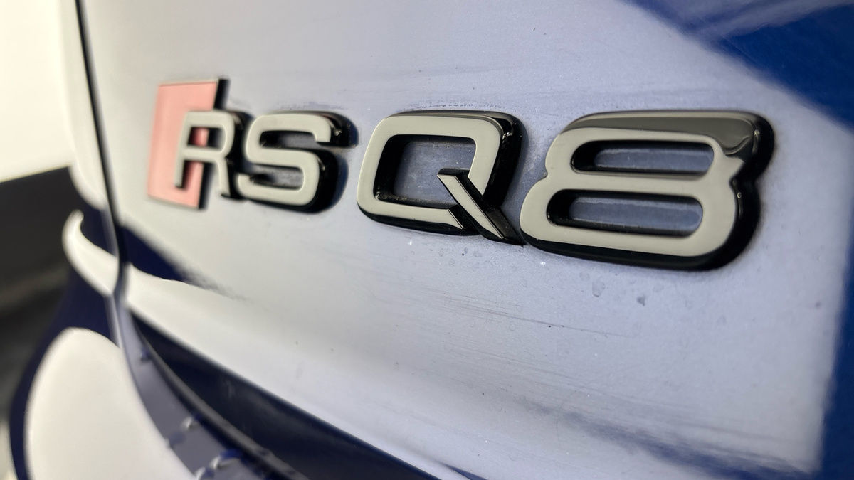 Audi RSQ8 Image 78