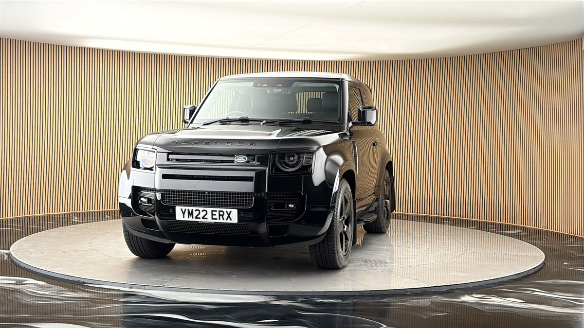 More views of Land Rover Defender 90