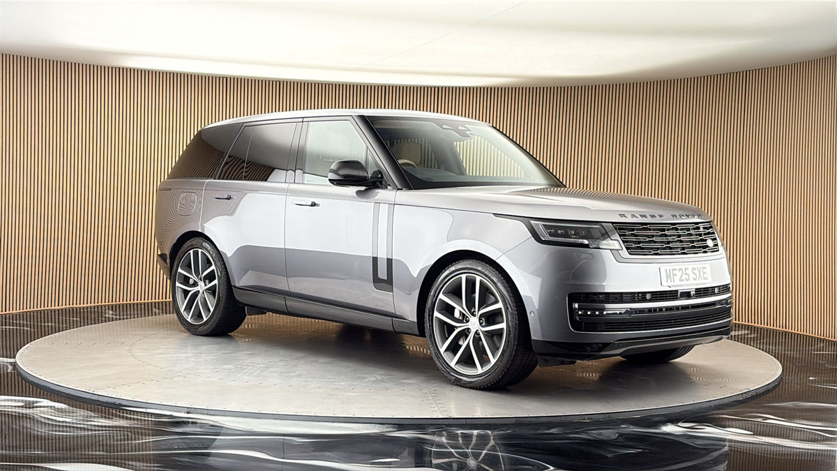 More views of Land Rover Range Rover