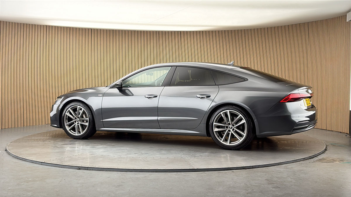 More views of Audi A7