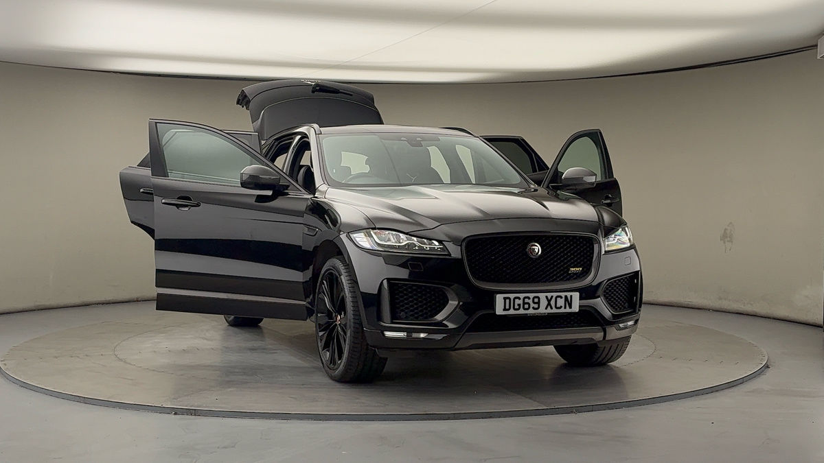 More views of Jaguar F-PACE