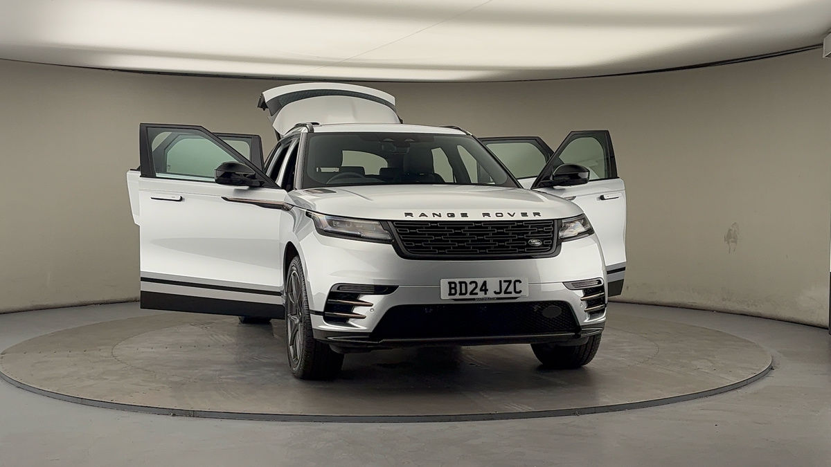 More views of Land Rover Range Rover Velar