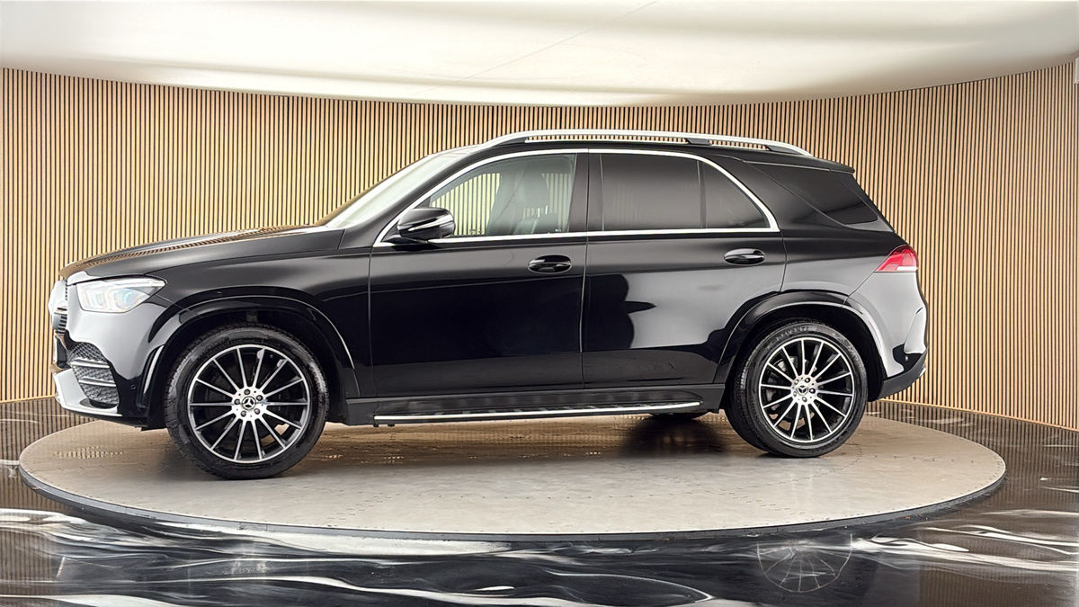 More views of Mercedes-Benz GLE
