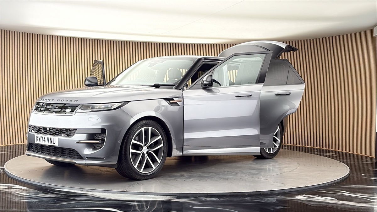 Land Rover Range Rover Sport Image 22