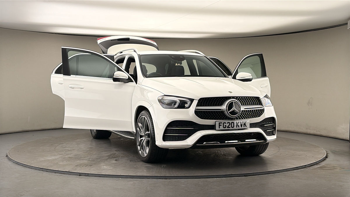 More views of Mercedes-Benz GLE