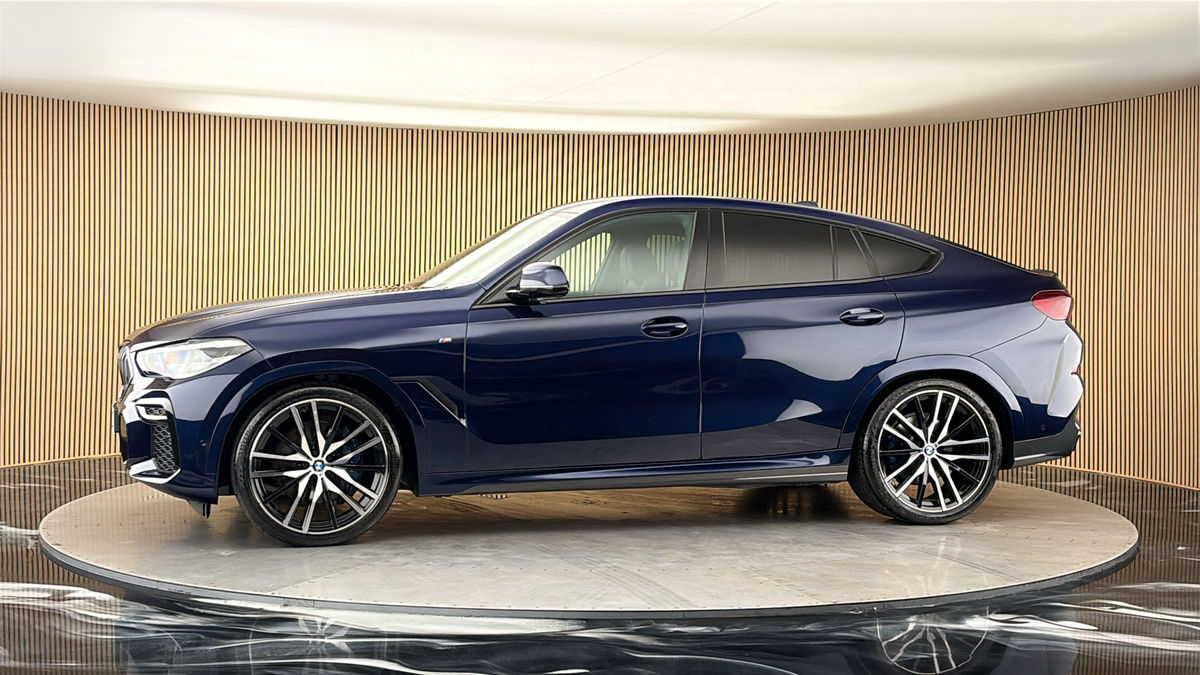 More views of BMW X6