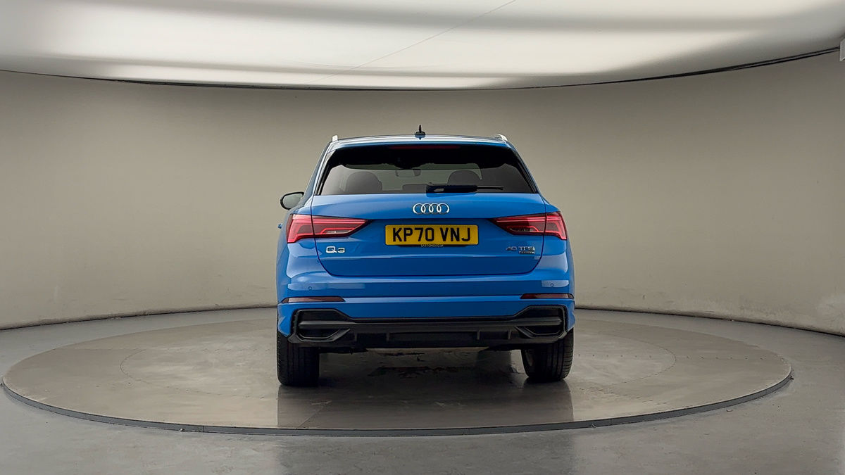 More views of Audi Q3