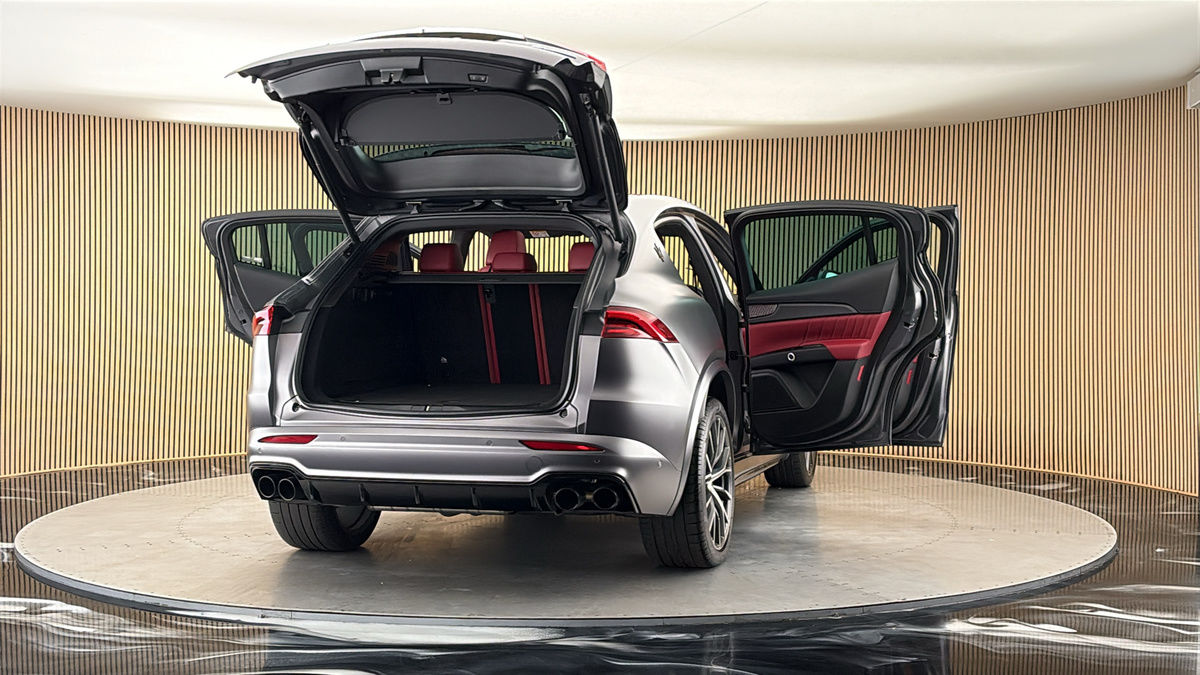 More views of Maserati Grecale