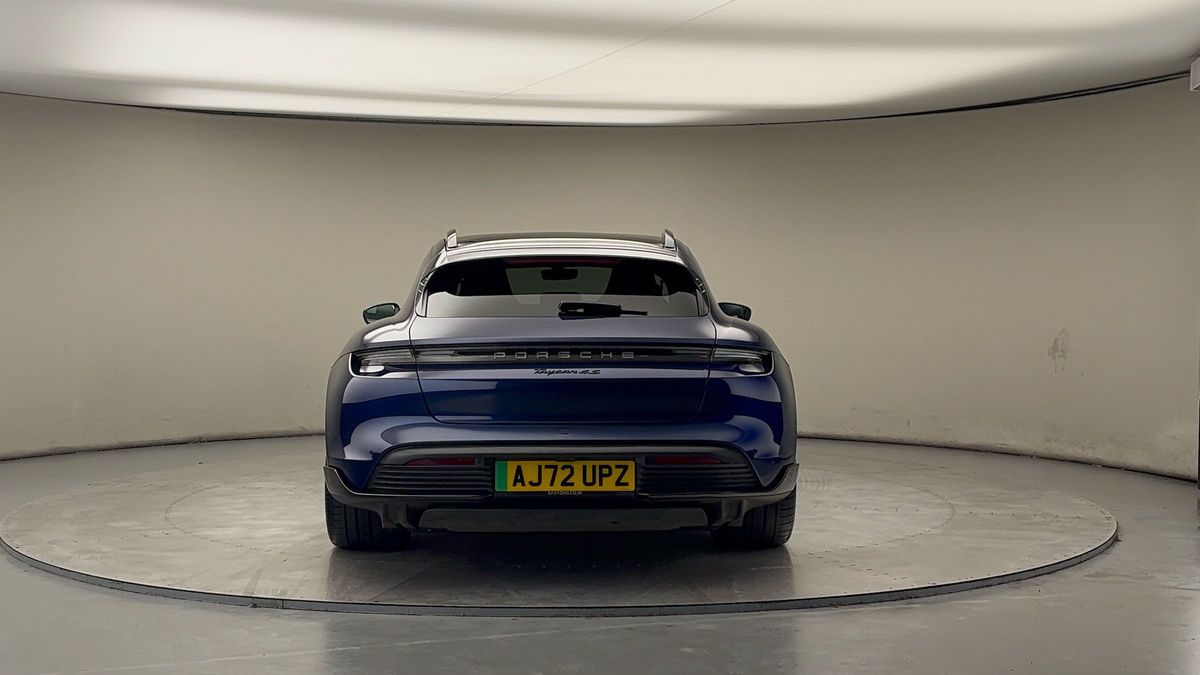 Porsche Taycan Image 5