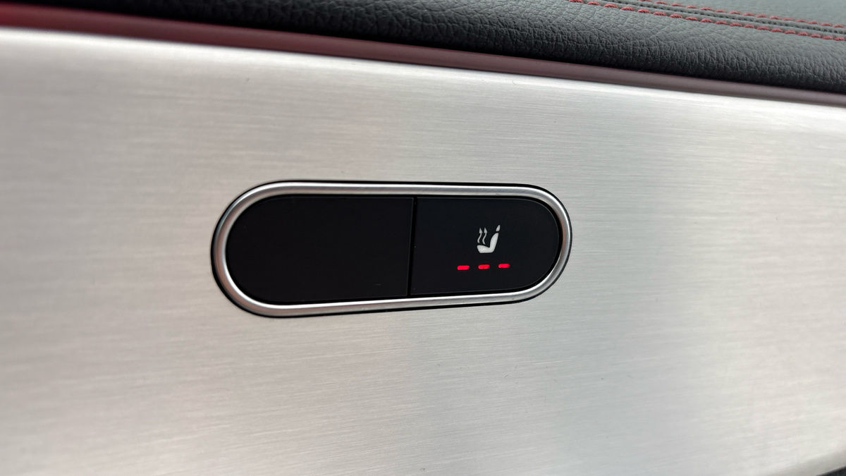 Mercedes-Benz CLA Image 26