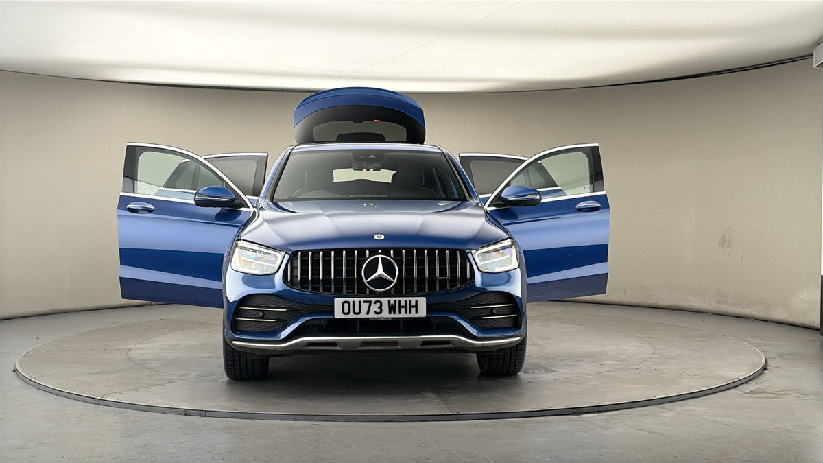 More views of Mercedes-Benz GLC